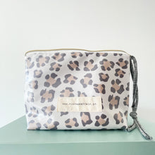 Load image into Gallery viewer, Bolsa térmica LEOPARDO CLARO